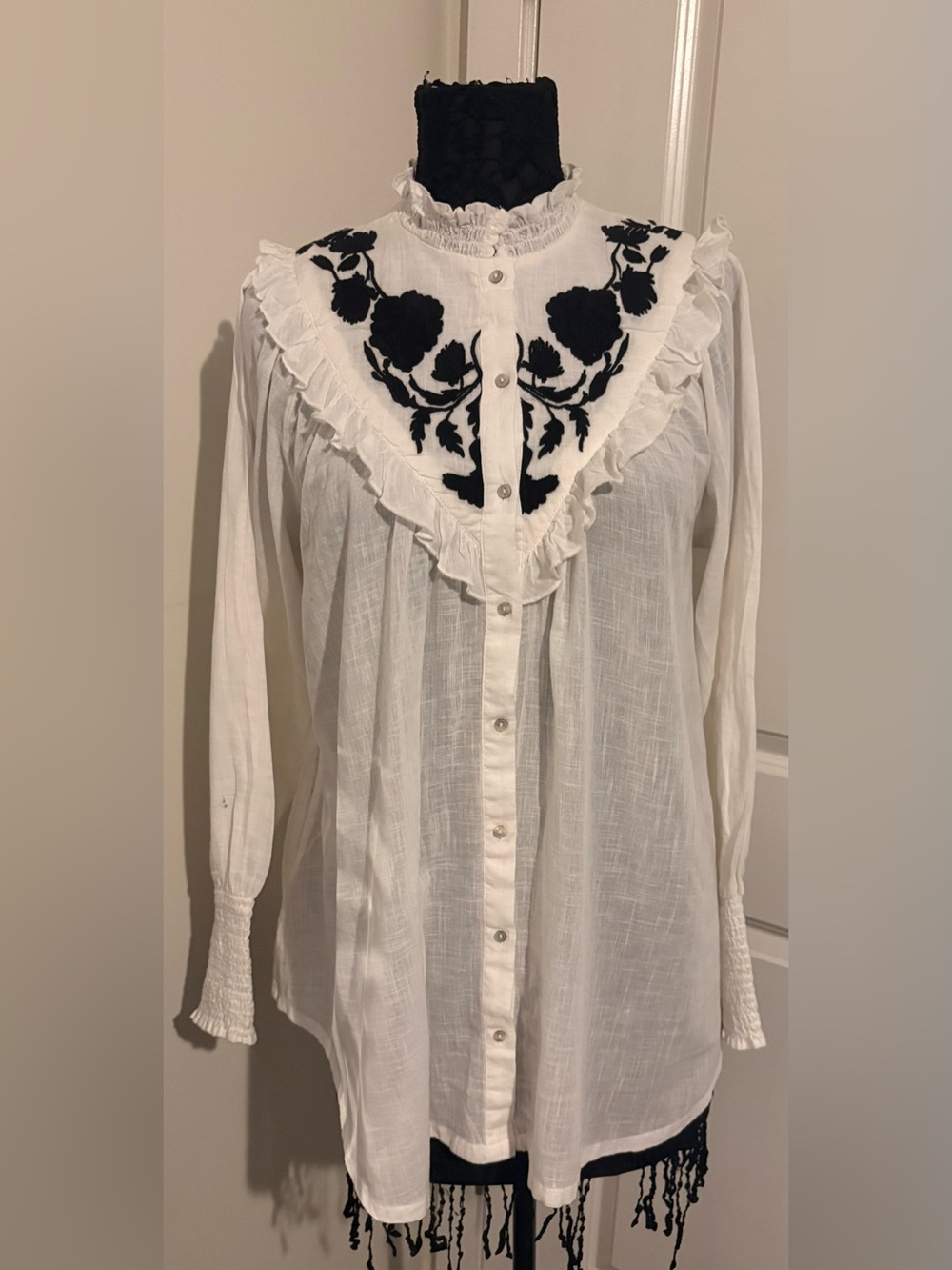 Free People White and Black Rose Vines Embroidered Top Size XS